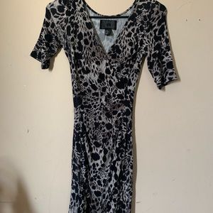 H&M mid length leopard/cheetah print